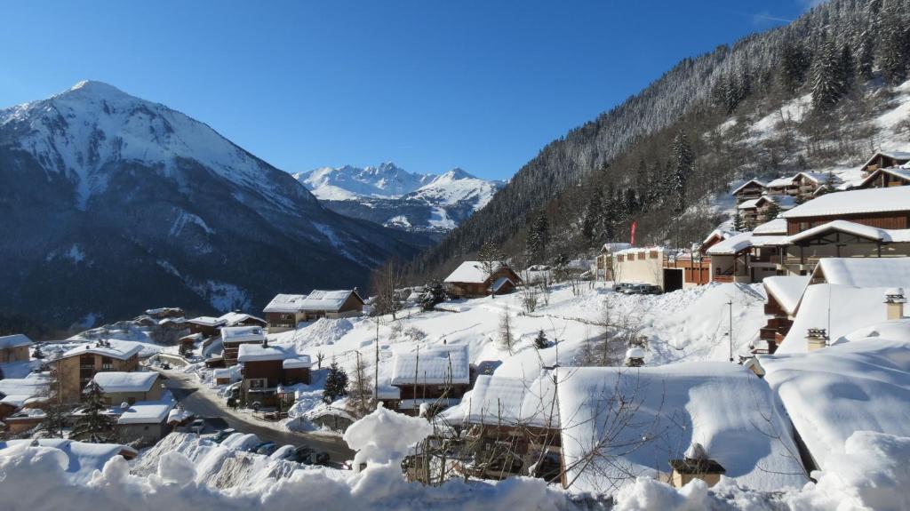 Hotel Ancolie - Champagny En Vanoise La Plagne Eksteriør bilde